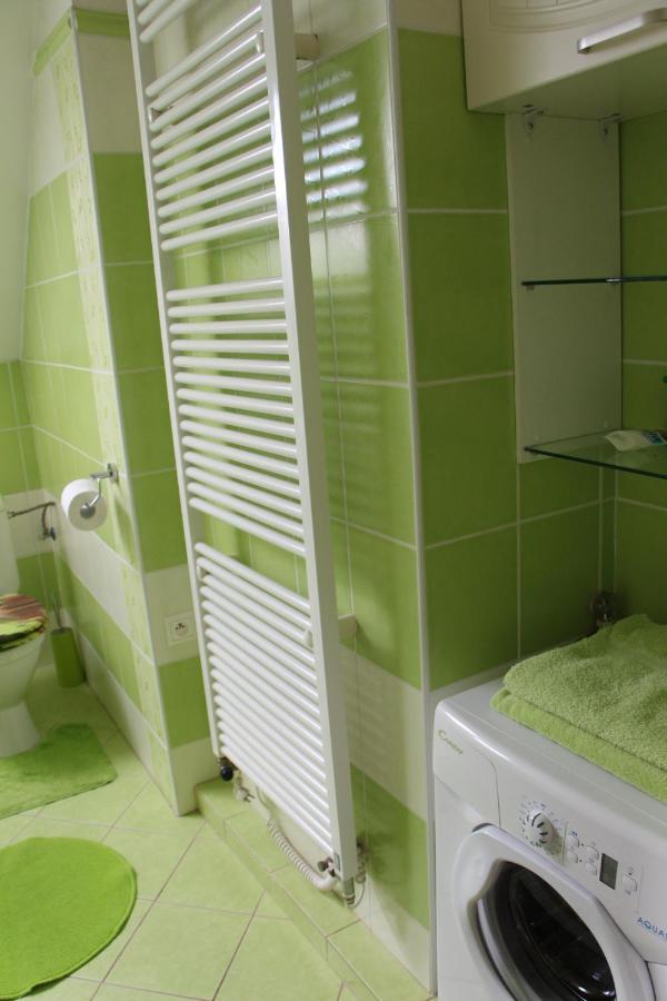 Vila Emilie - Hradebni 44, Nove Hrady Exterior foto